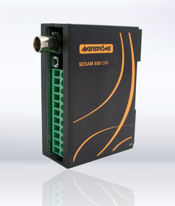 Akerströms Sesam800-DIN 1 relay receiver wire antenna